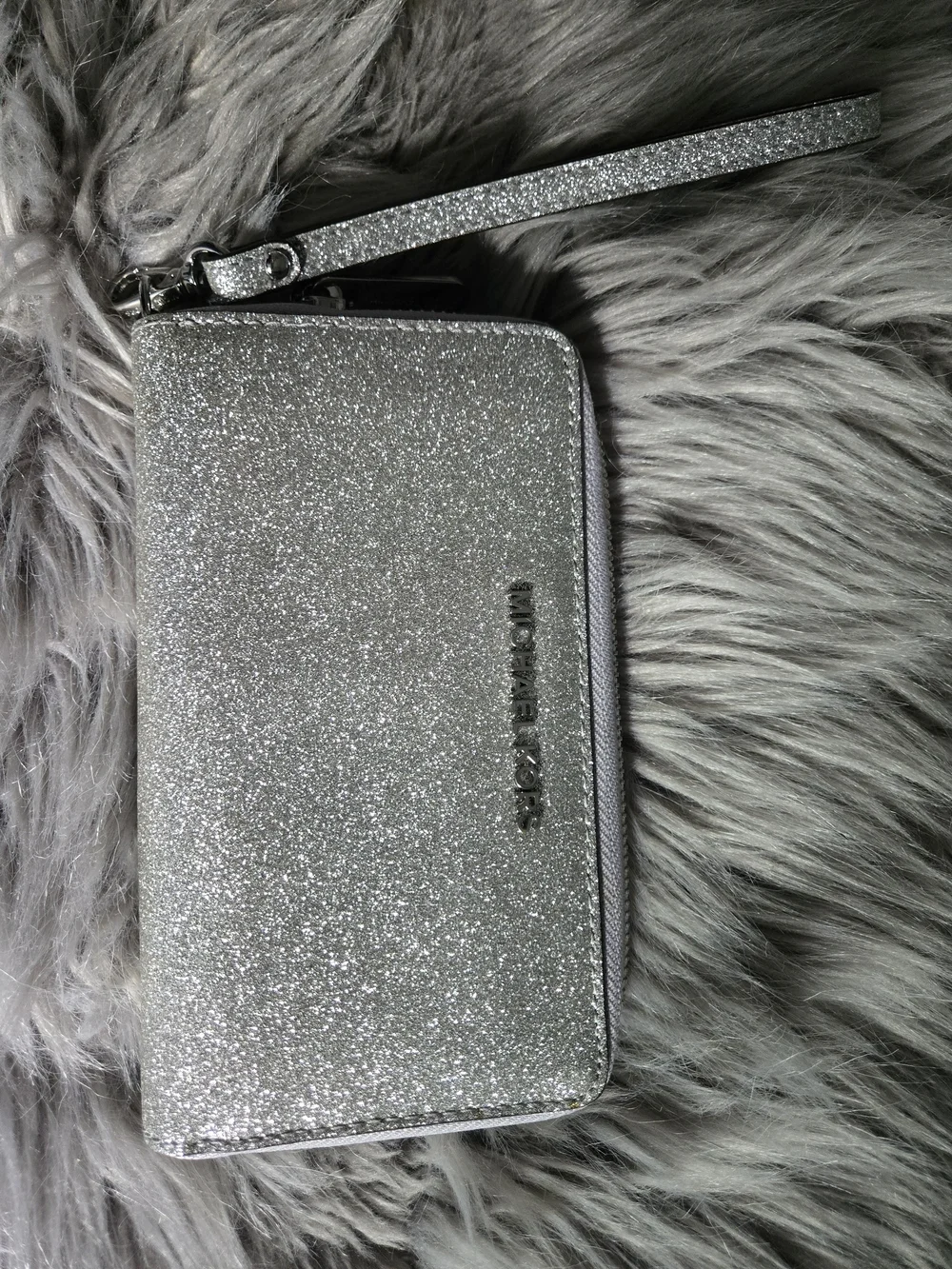 Michael Kors Silver Glitter Wristlet Wallet
